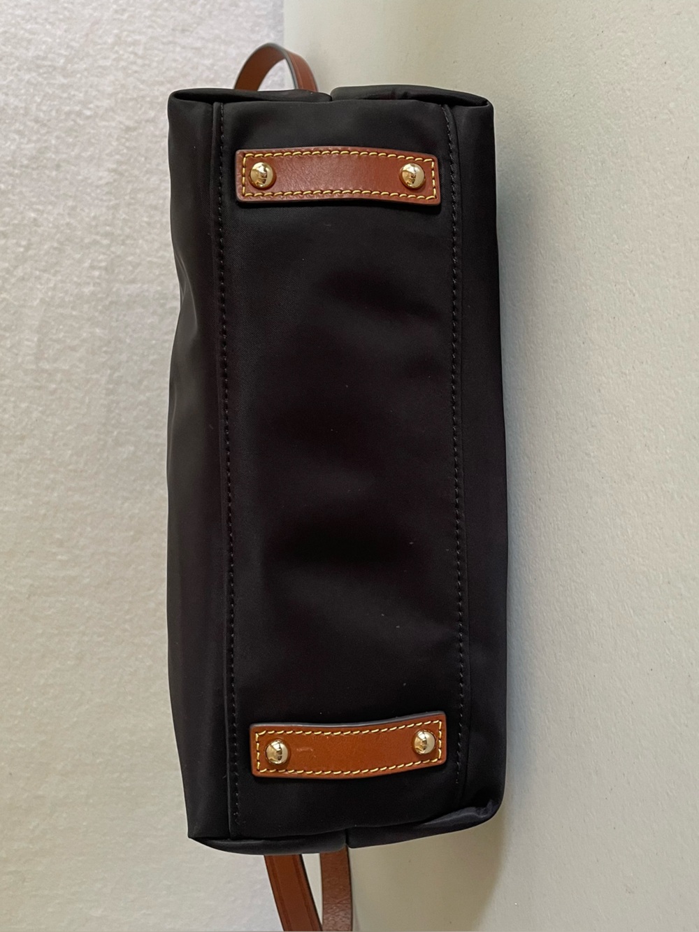 Dooney & Burke Wayfarer 9 x 11 Nylon Flapover Crossbody Bag Black Brown Trim - Picture 6 of 14